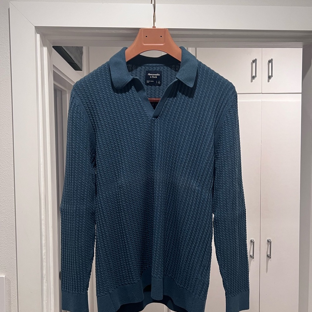 Abercrombie & Fitch Blue Polo Shirt Classic Knit Design